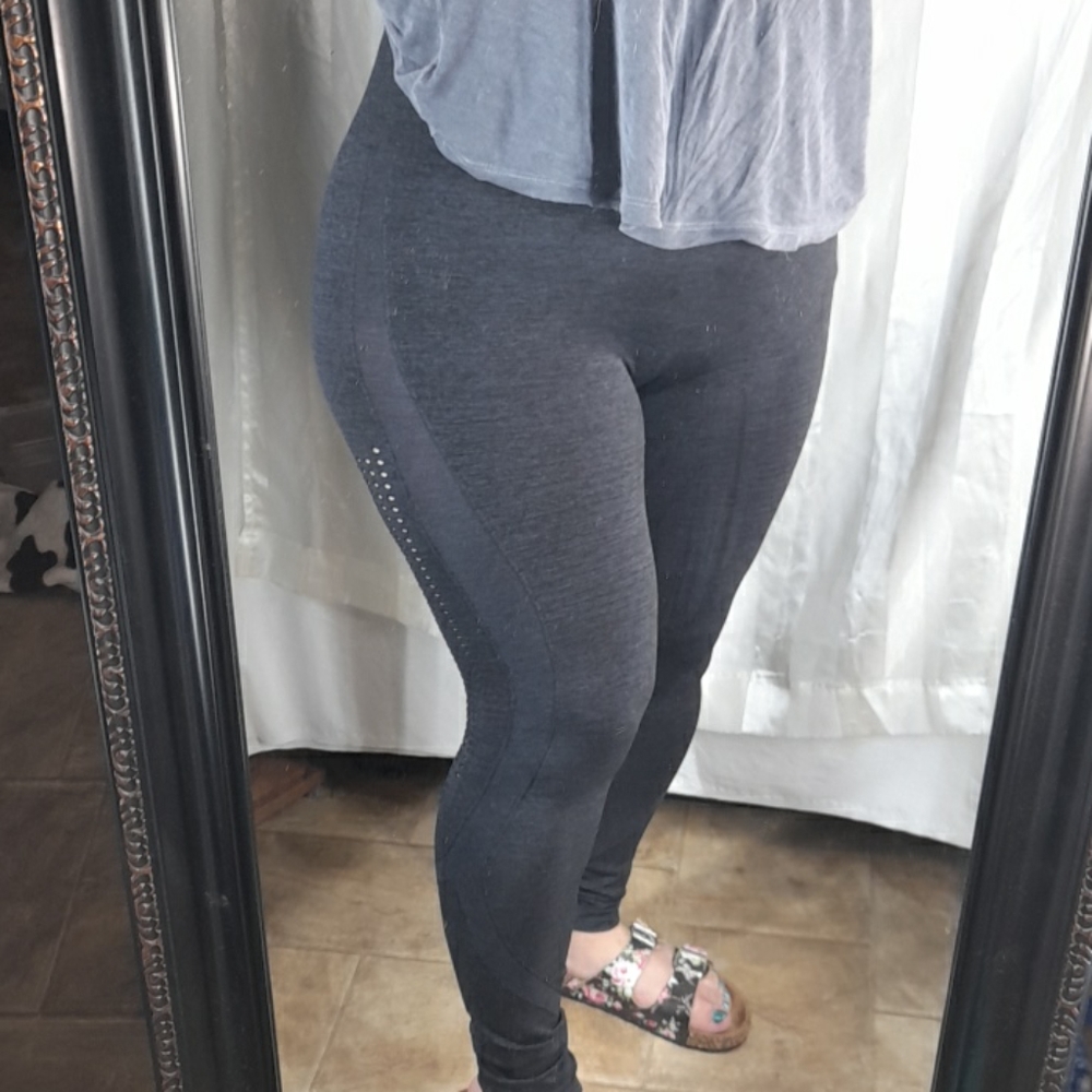 🖤 Black Seamless Sport/Yoga Legging - Picture 8 of 12